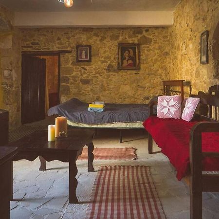 The Royal Stonehouse : Sophia Villa Vasiliki  Luaran gambar