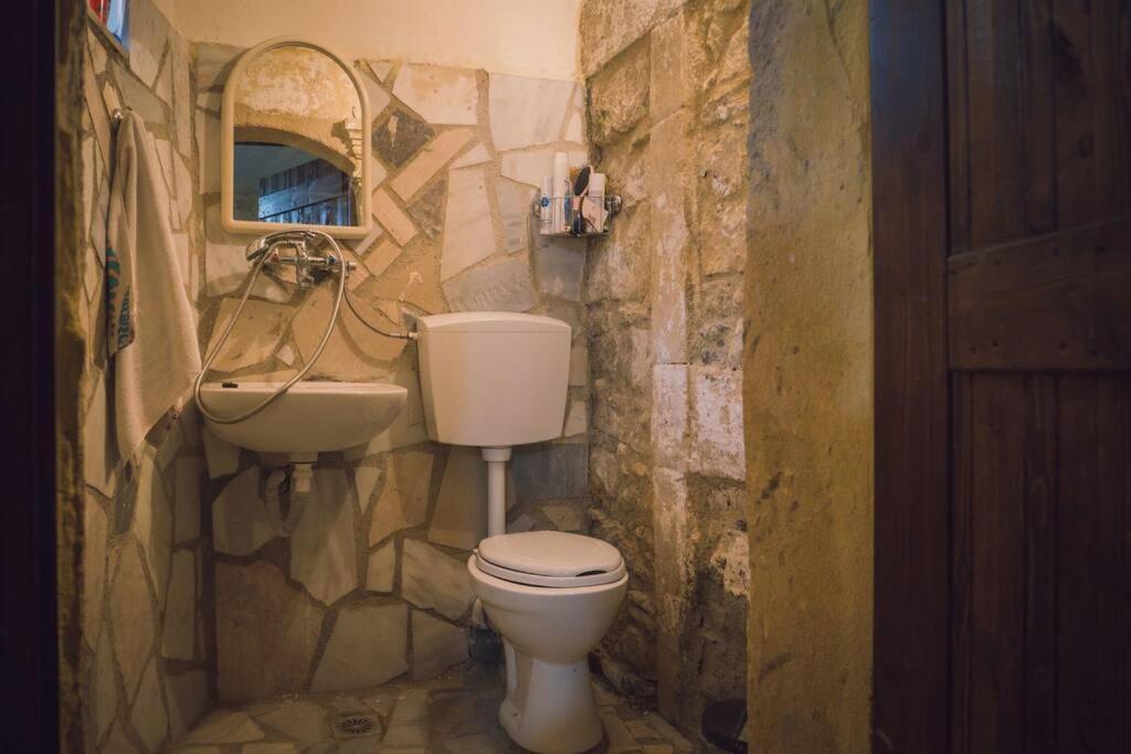 The Royal Stonehouse : Sophia Villa Vasiliki  Luaran gambar