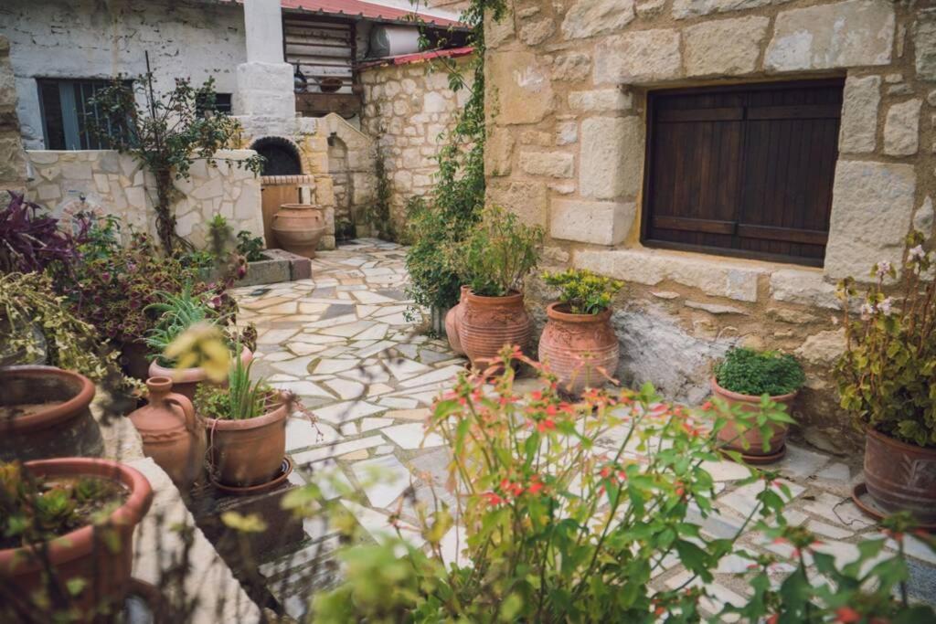 The Royal Stonehouse : Sophia Villa Vasiliki  Luaran gambar